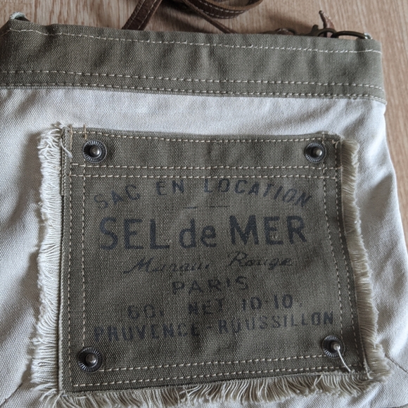 Myra upcycled canvas crossbody bag - Picture 2 of 8